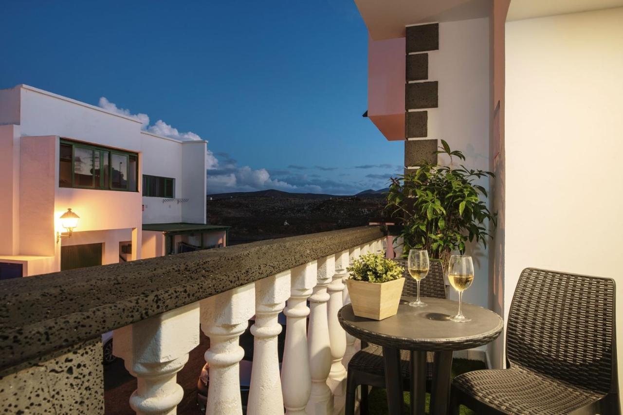 La Santa Apartment Екстериор снимка